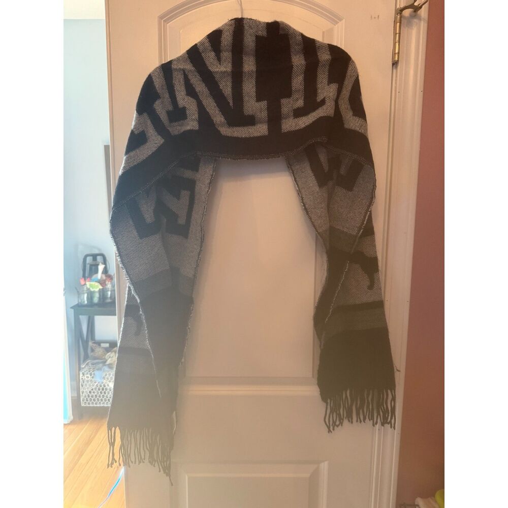 Victoria's Secret PINK Scarf Like Brand New